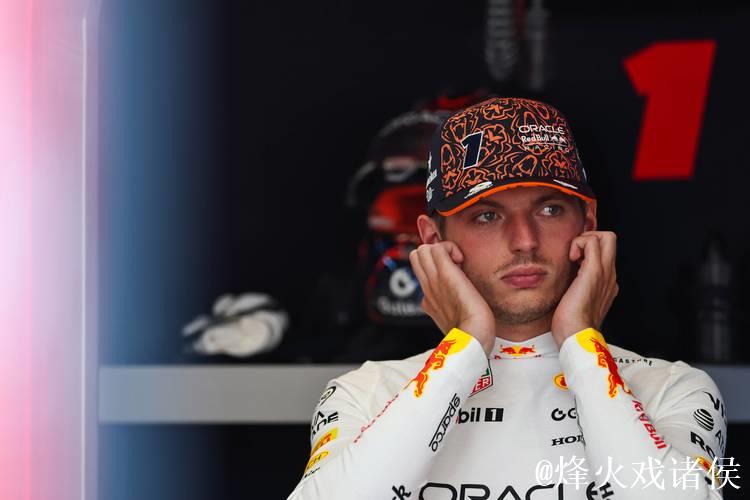 F1荷兰站排位赛:皮亚斯特里夺杆位,维斯塔潘位列第3 F1荷兰站排位赛:皮亚斯特里夺杆位,维斯塔潘位列第3